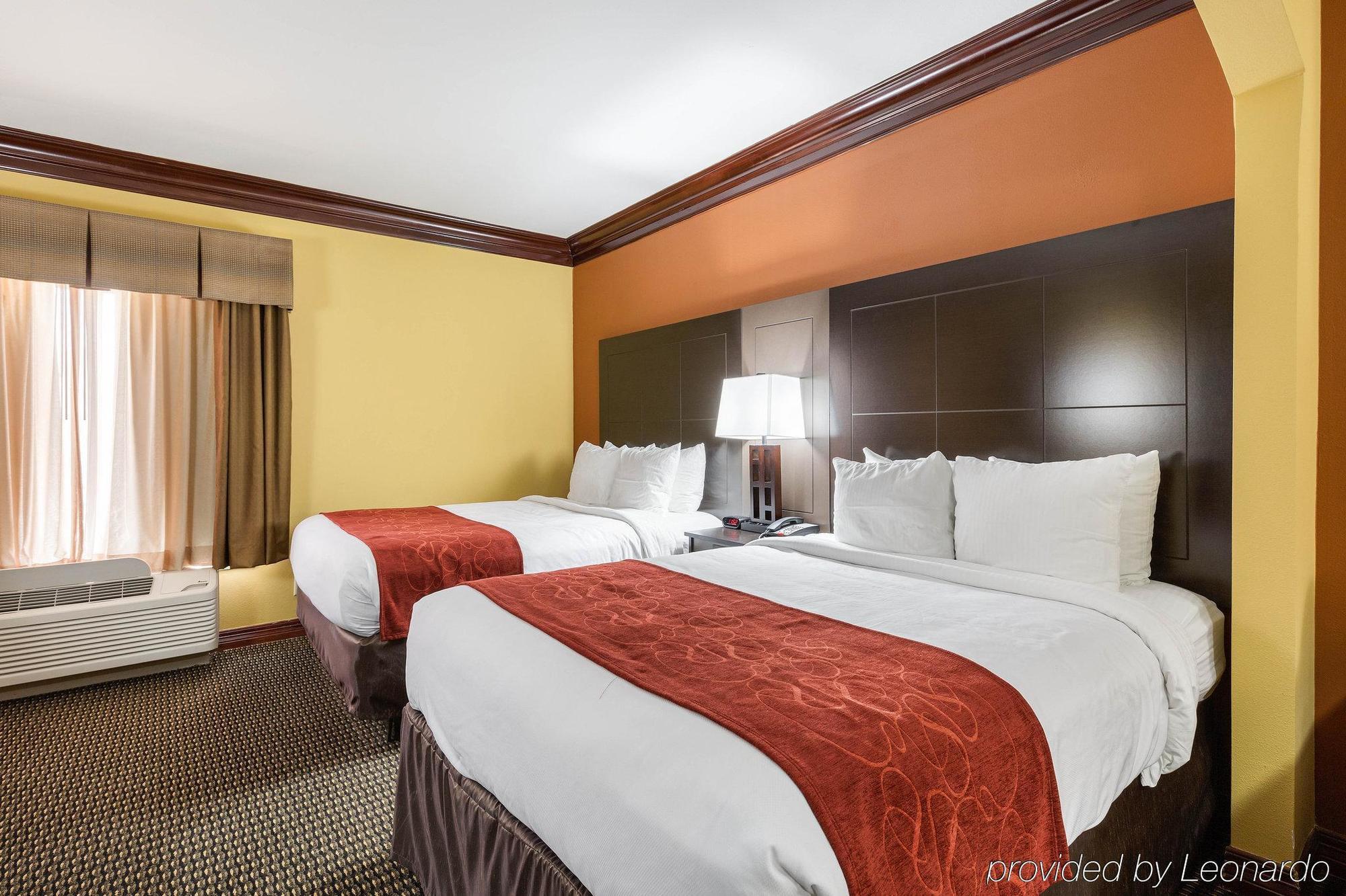 Comfort Suites Lake Jackson Clute Exterior photo