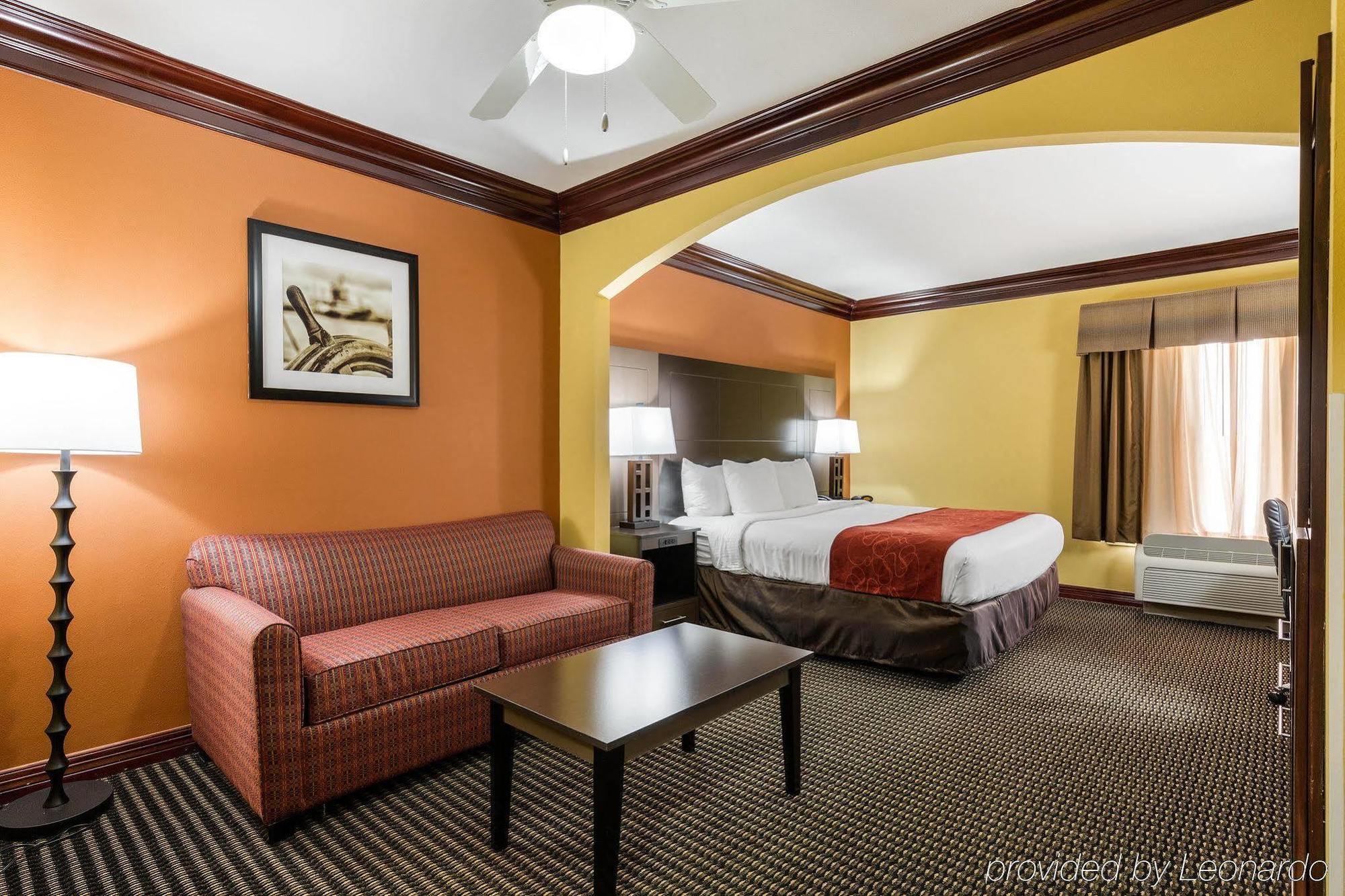 Comfort Suites Lake Jackson Clute Exterior photo